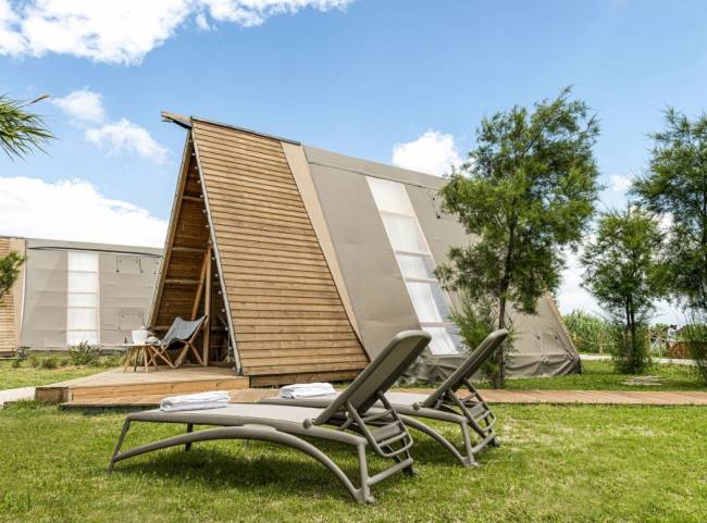 Шезлонг-лежак пластиковый Atlantico тортора, агава 1720-2040х700х350 мм Шезлонг-лежак пластиковый Atlantico тортора, агава 1720-2040х700х350 мм