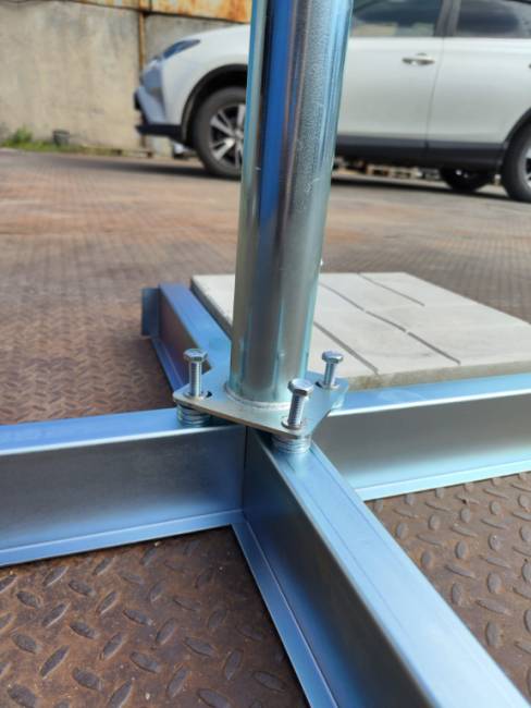 База утяжелительная для зонта BQ8080ZS стальной 850х850 мм