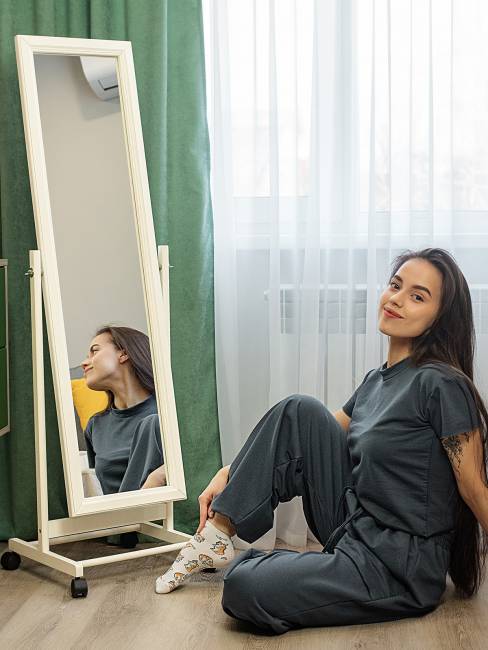 Зеркало напольное В 27Н слоновая кость 137 см х 42,5 см Зеркало напольное В 27Н слоновая кость 137 см х 42,5 см