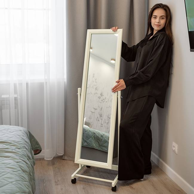 Зеркало напольное В 27Н слоновая кость 137 см х 42,5 см Зеркало напольное В 27Н слоновая кость 137 см х 42,5 см